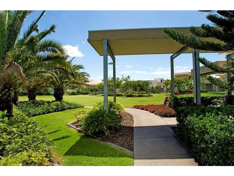 2537 Gracemere Circuit West, Hope Island QLD 4212