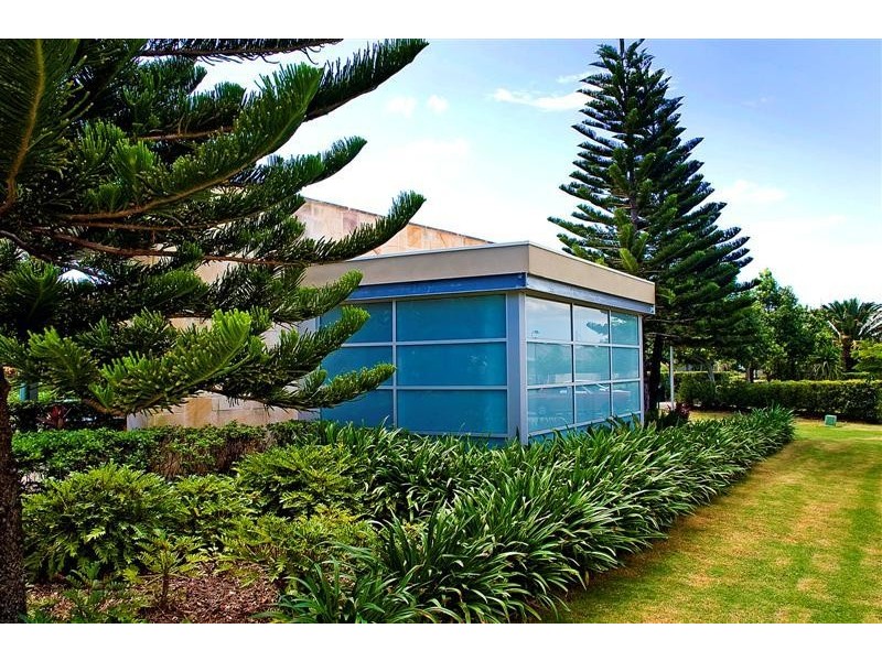 2537 Gracemere Circuit West, Hope Island QLD 4212