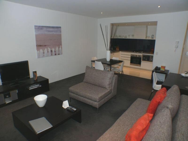 1272/3186 Gold Coast Highway, Surfers Paradise QLD 4217