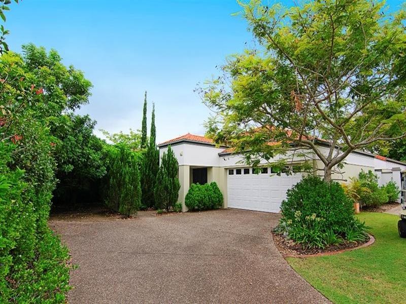 2006 Gracemere Gardens Circuit, Hope Island QLD 4212