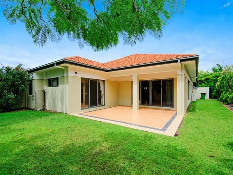 2006 Gracemere Gardens Circuit, Hope Island QLD 4212