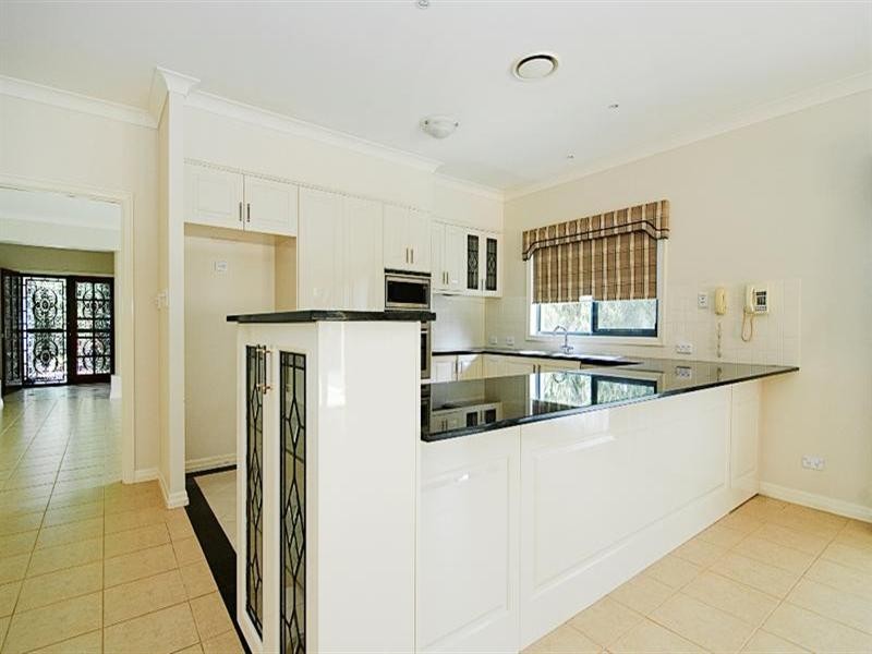 2006 Gracemere Gardens Circuit, Hope Island QLD 4212