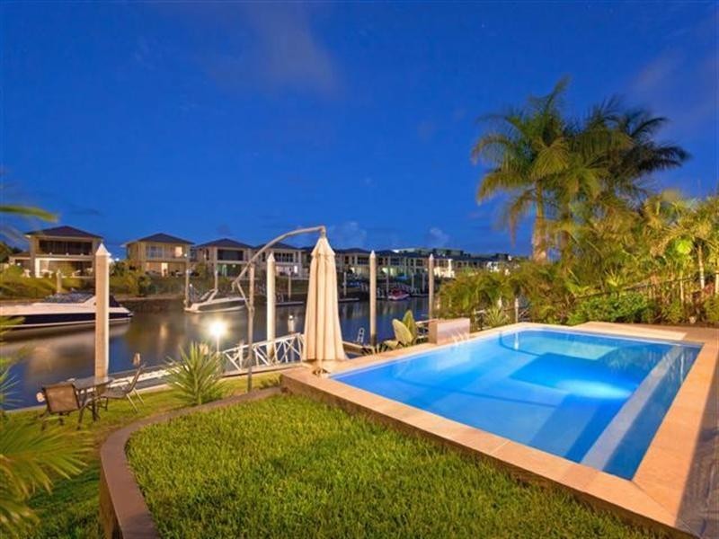 6201 Bolsena Circuit, Hope Island QLD 4212