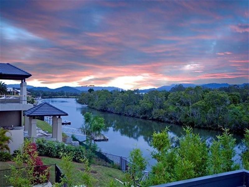 6201 Bolsena Circuit, Hope Island QLD 4212