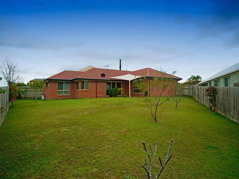 8 Fimbriata Court, Ormeau QLD 4208