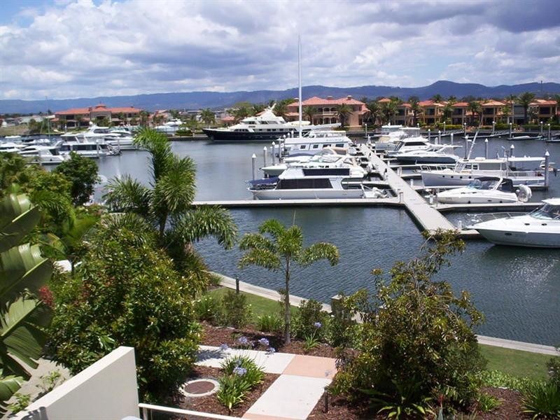 1762 Rialto Quay Drive, Hope Island QLD 4212