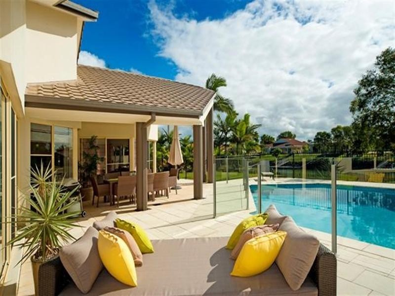 1084 Killymoon Drive, Hope Island QLD 4212