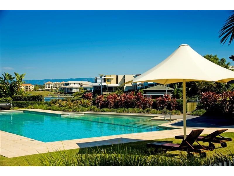 6112 Bolsena Circuit, Hope Island QLD 4212