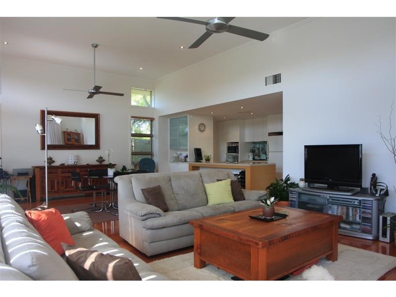 6112 Bolsena Circuit, Hope Island QLD 4212