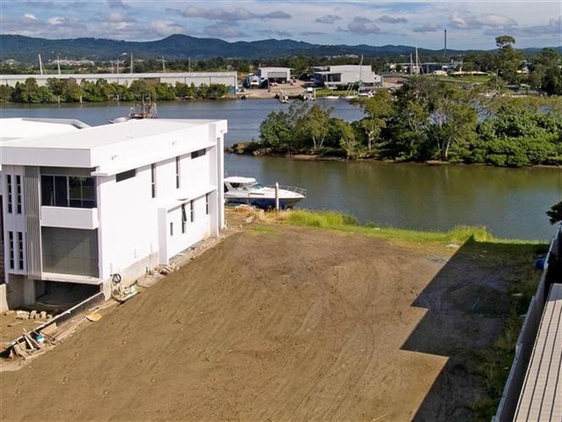 2335 Cressbrook Drive, Hope Island QLD 4212