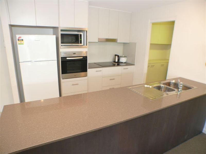 1102 2 Activa Drive, Hope Island QLD 4212