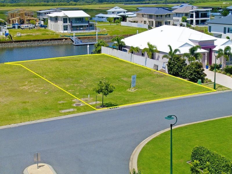 17 Marina Parade, Jacobs Well QLD 4208
