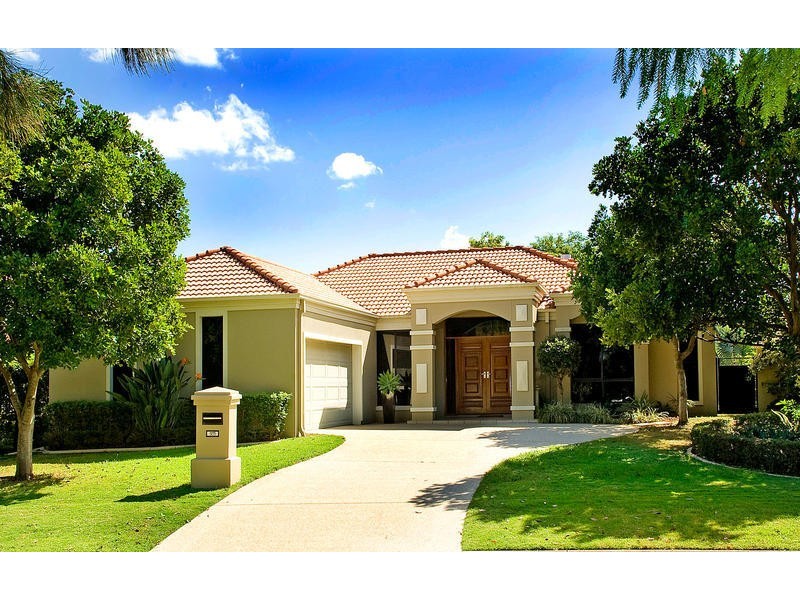 3155 Riverleigh Drive, Hope Island QLD 4212