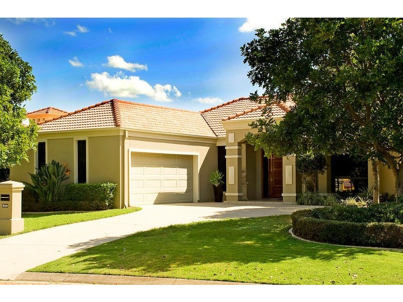 3155 Riverleigh Drive, Hope Island QLD 4212