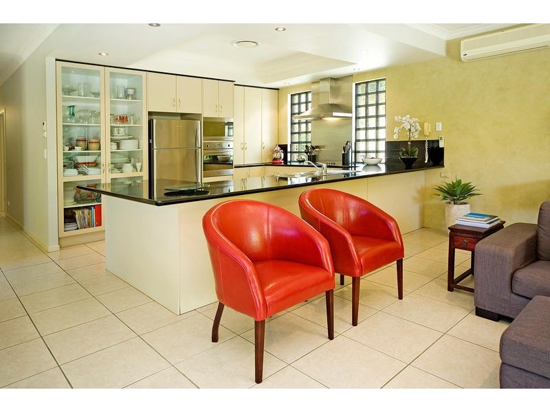 3155 Riverleigh Drive, Hope Island QLD 4212