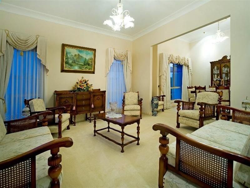 8220 Magnolia Drive West, Hope Island QLD 4212