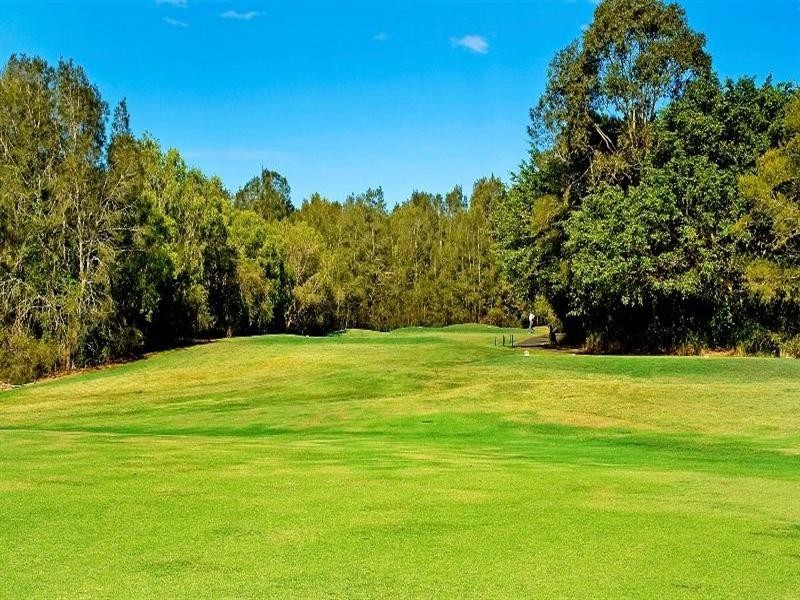 8220 Magnolia Drive West, Hope Island QLD 4212