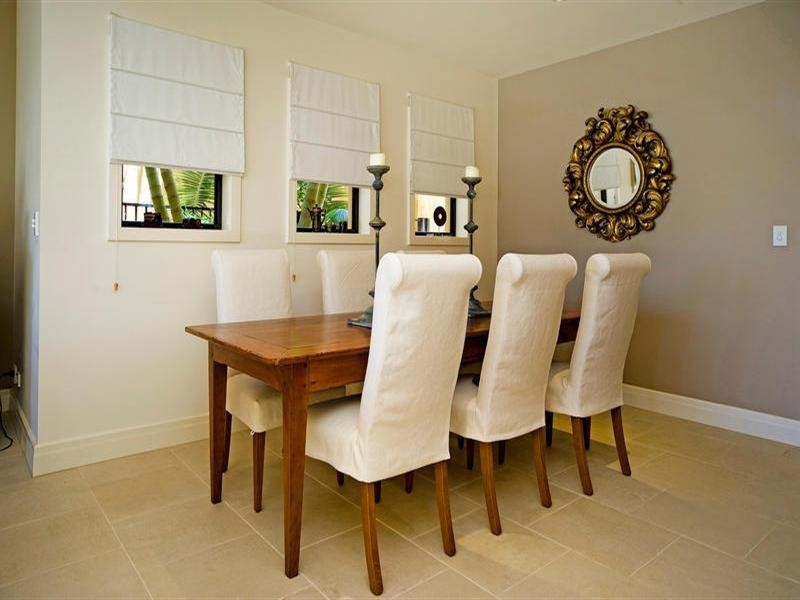 1518 Riverdale Drive, Hope Island QLD 4212