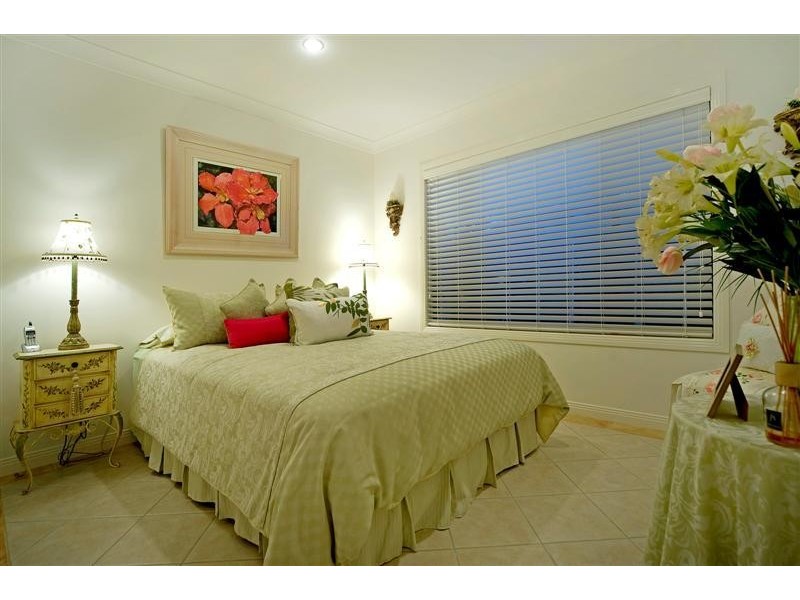 2005 Gracemere Drive, Hope Island QLD 4212