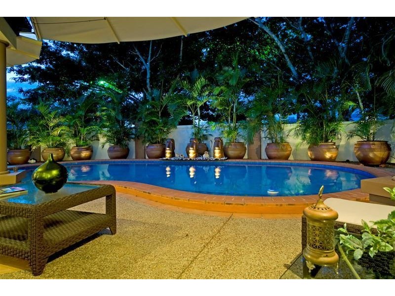 2005 Gracemere Drive, Hope Island QLD 4212