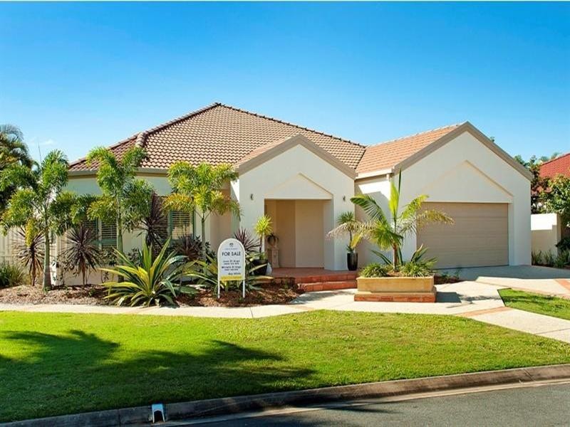 1631 Riverdale Drive, Hope Island QLD 4212