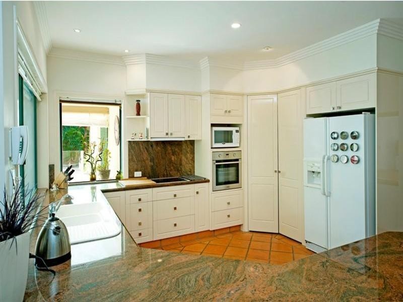 1631 Riverdale Drive, Hope Island QLD 4212