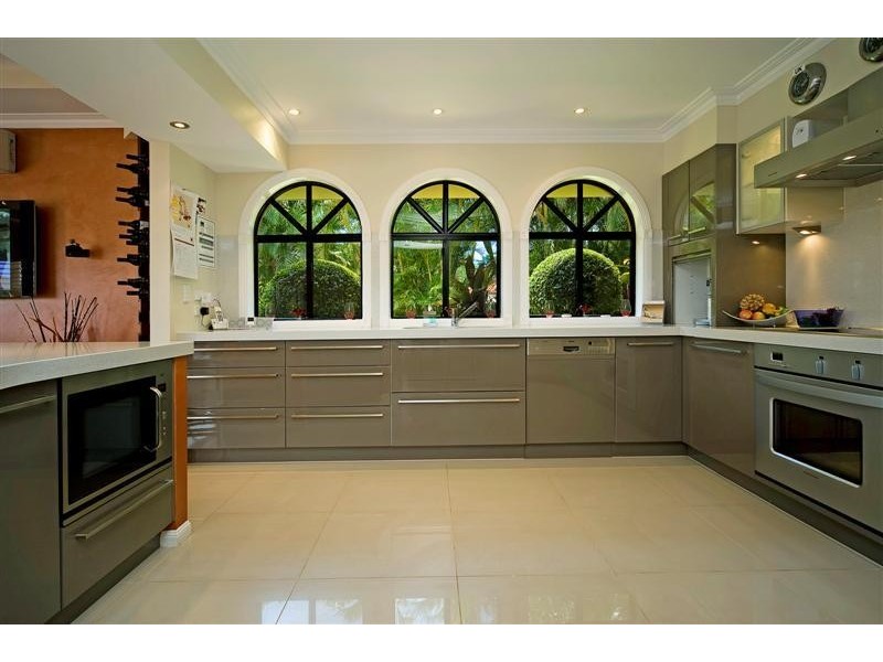 1030 Rosebank Way, Hope Island QLD 4212