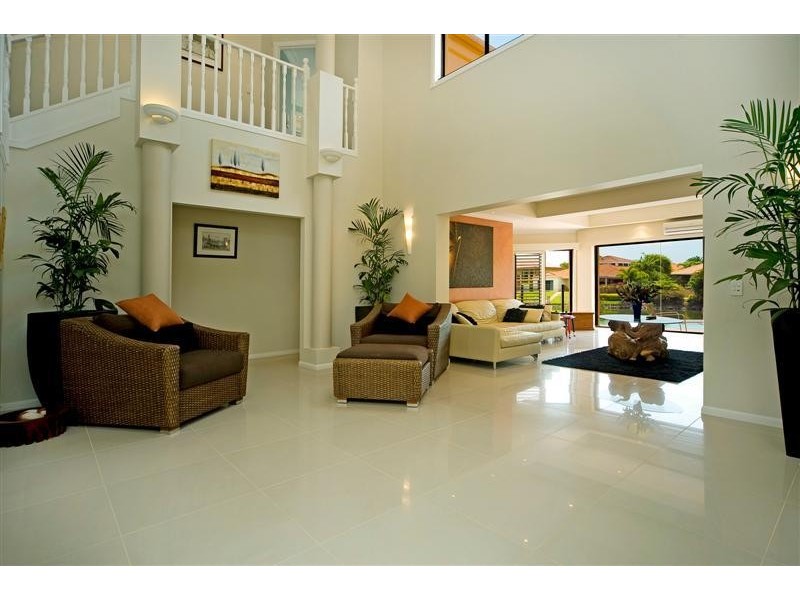 1030 Rosebank Way, Hope Island QLD 4212