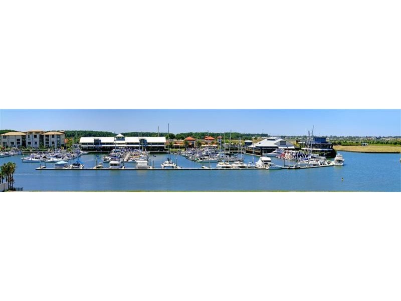 2626 Virginia Drive, Hope Island QLD 4212