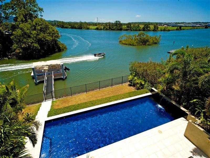 3139 Riverleigh Drive, Hope Island QLD 4212