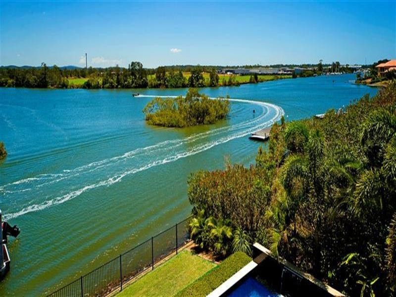 3139 Riverleigh Drive, Hope Island QLD 4212