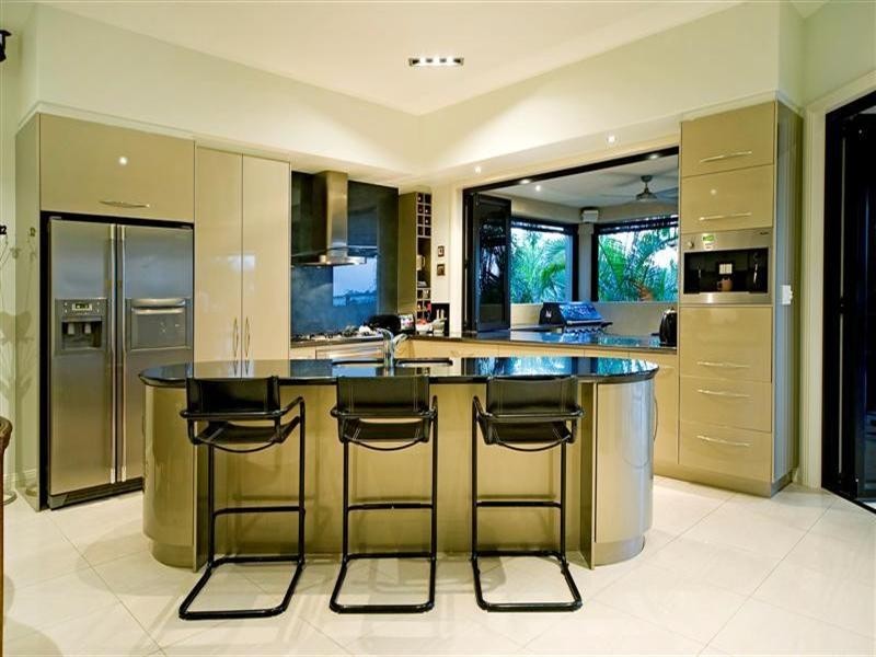 3139 Riverleigh Drive, Hope Island QLD 4212