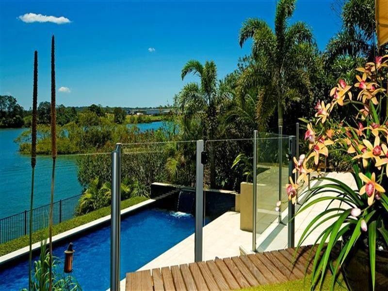 3139 Riverleigh Drive, Hope Island QLD 4212