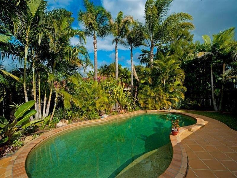 14 Lakewood Court, Helensvale QLD 4212