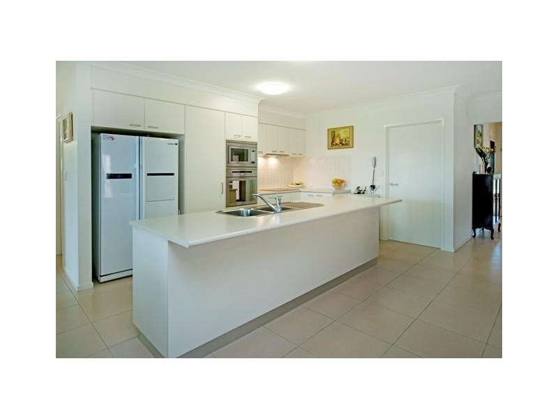 87/1 Halcyon Way, Hope Island QLD 4212