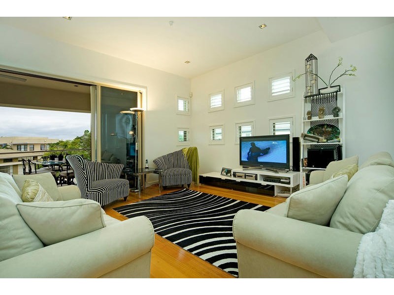 6034 Lucerne Circuit, Hope Island QLD 4212