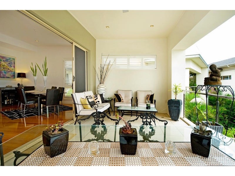 6034 Lucerne Circuit, Hope Island QLD 4212