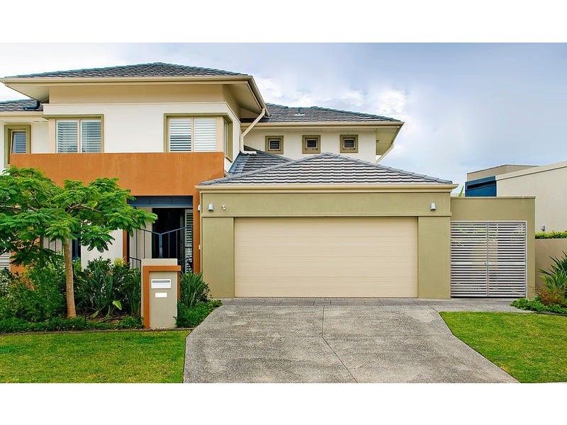 6034 Lucerne Circuit, Hope Island QLD 4212