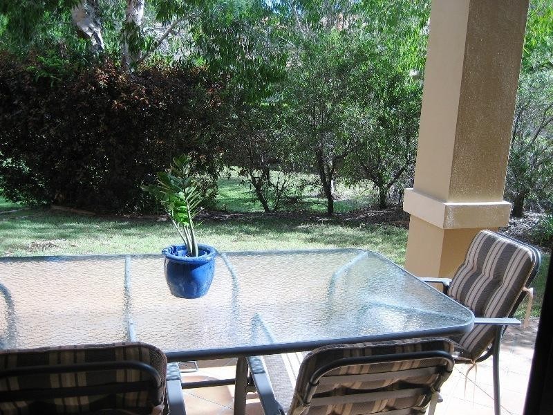 6 Verandahs At The Pines. 23 Santa Barbara Road, Hope Island QLD 4212