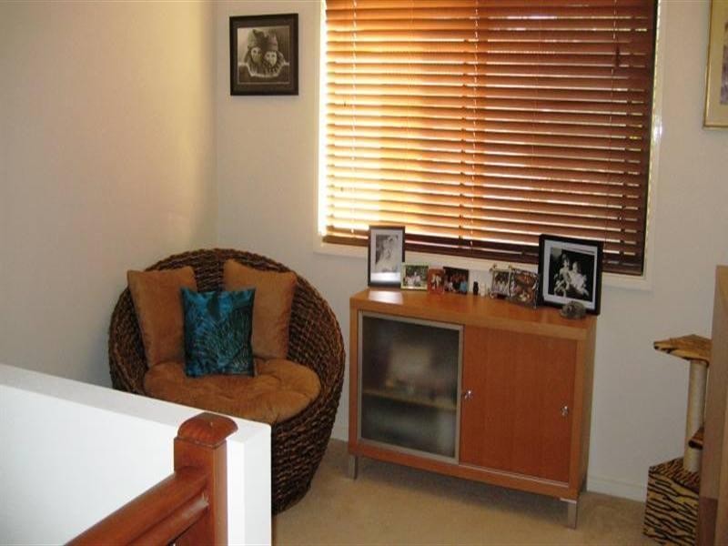 6 Verandahs At The Pines. 23 Santa Barbara Road, Hope Island QLD 4212