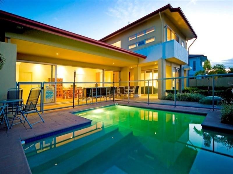 35 Serenity Boulevard, Helensvale QLD 4212