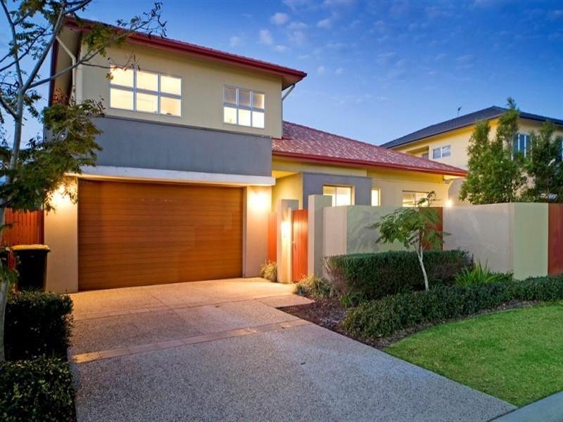 35 Serenity Boulevard, Helensvale QLD 4212