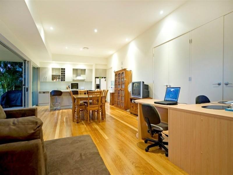 35 Serenity Boulevard, Helensvale QLD 4212