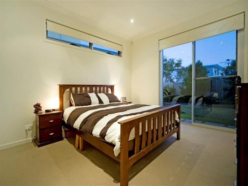 35 Serenity Boulevard, Helensvale QLD 4212