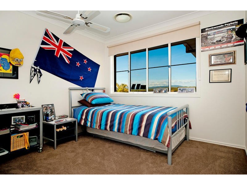 3 Serenity Boulevard, Helensvale QLD 4212