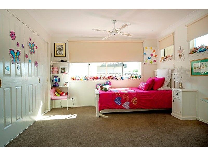 3 Serenity Boulevard, Helensvale QLD 4212