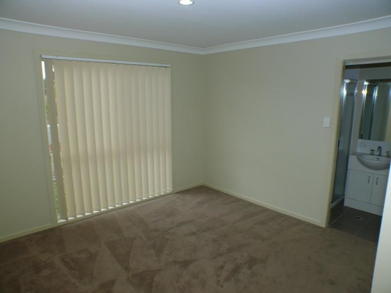 14 Conradi Avenue, Crestmead QLD 4132