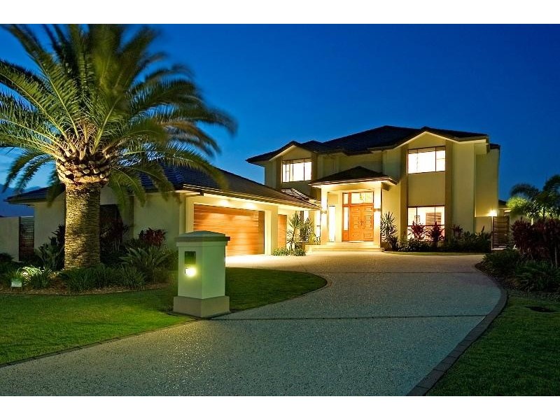 2174 Beaufort Way, Hope Island QLD 4212