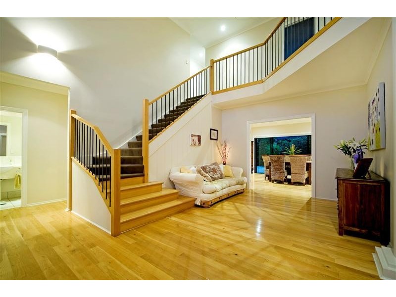 1646 Riverdale Drive, Hope Island QLD 4212