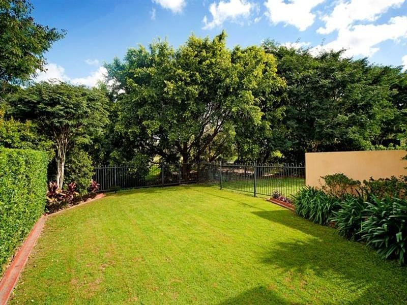 3229 The Palladian Drive, Hope Island QLD 4212